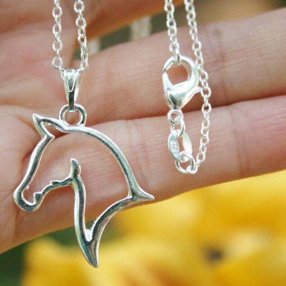 Silver Plated Horse Pendant Necklace Open - Picture 2 of 3